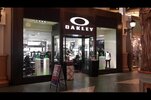 Oakley-Store-1024x680.jpg