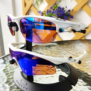 Great combination 💜🤍