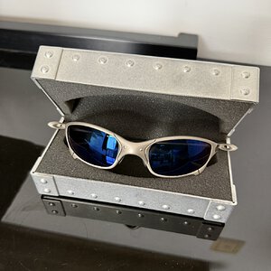 Juliet bone Plasma in a medium vault