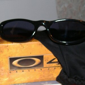 Fours Polished Black/Black Iridium.