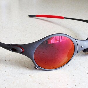 OAKLEY MARS / X-METAL - RUBY POLARIZED LENSES - Front/Left View