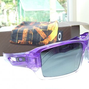 My Purple Clear Fade EyePatch 2.0s with more light.