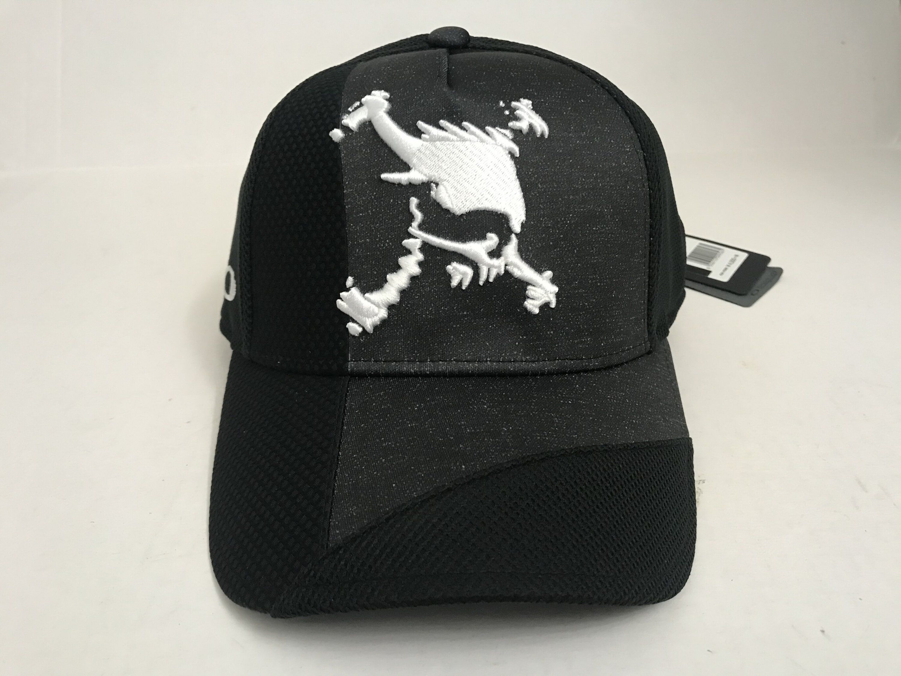 14.0 Skull Hybrid Cap .jpeg