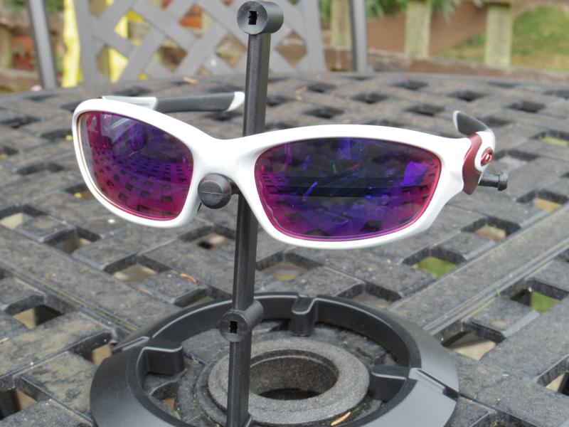 2007 Straight White Chrome +Red