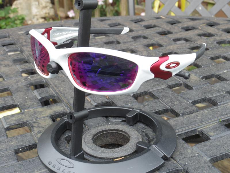 2007 Straight White Chrome +Red