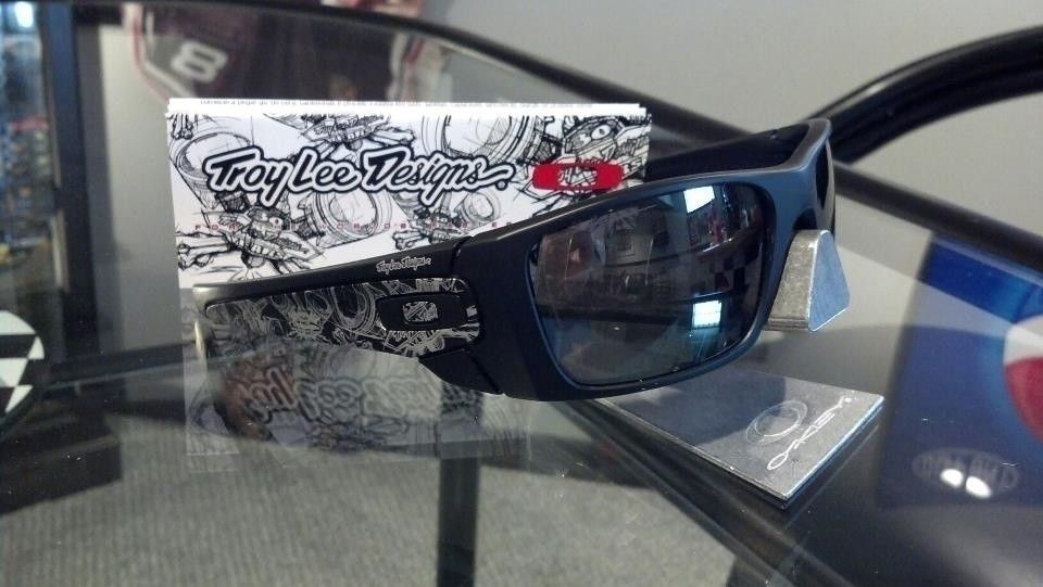 562298_10200936013831604_1612629831_n