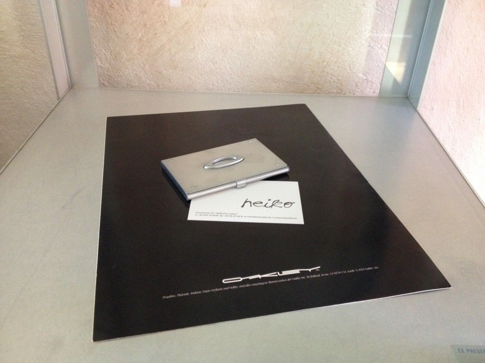 business card holder