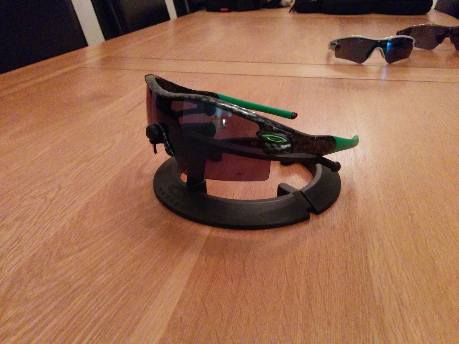 Carbon Fibre XL Straight arm with Jade Iridium