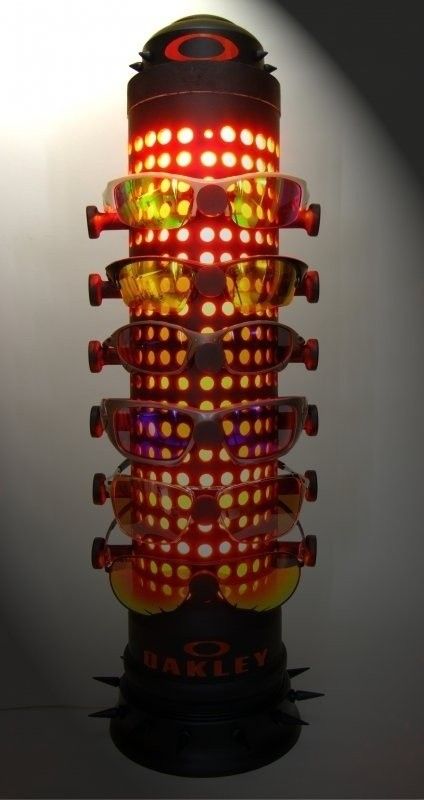 DIY oakley display stand 08