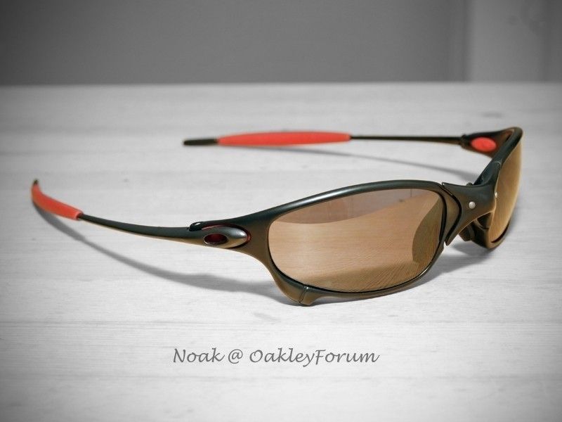 Ducati Juliet - Carbon + Black Iridium