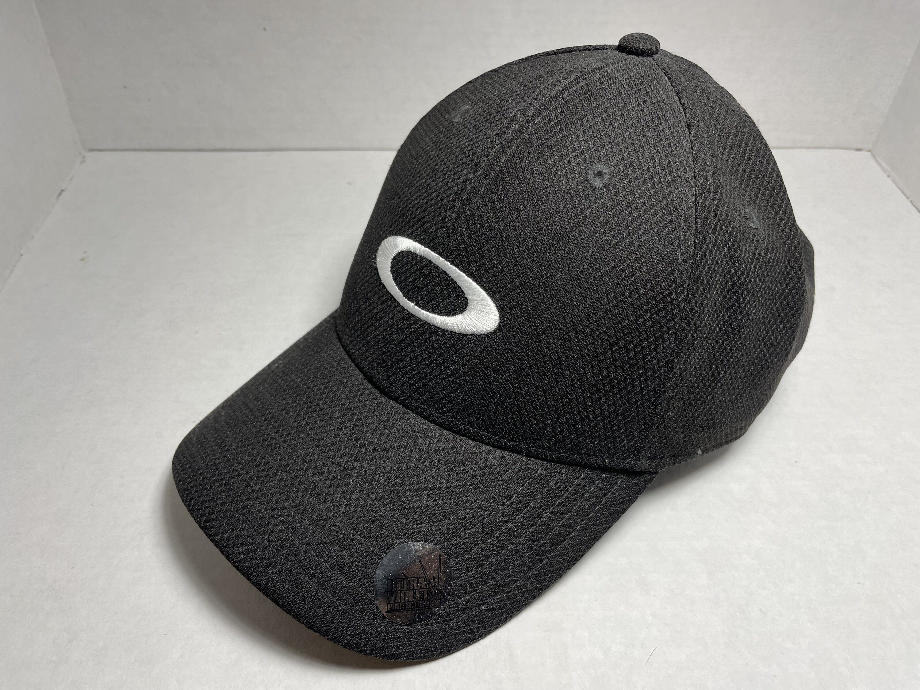 Golf Ellipse Cap Black:White.jpeg