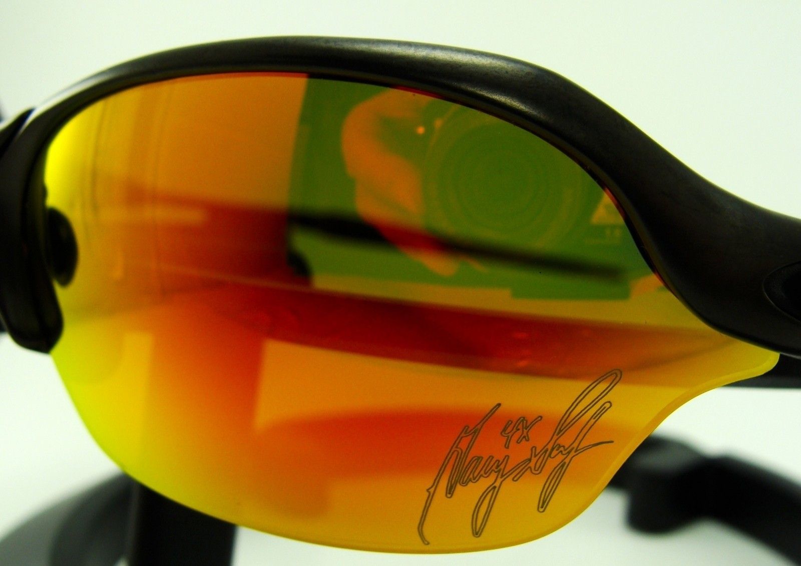GSR2 left signed lens closer