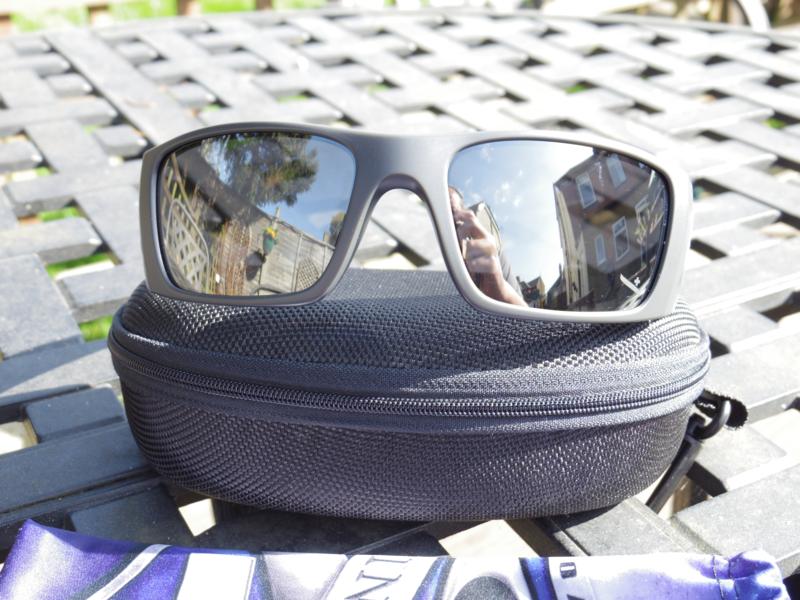 Infinite Hero Gas Cans