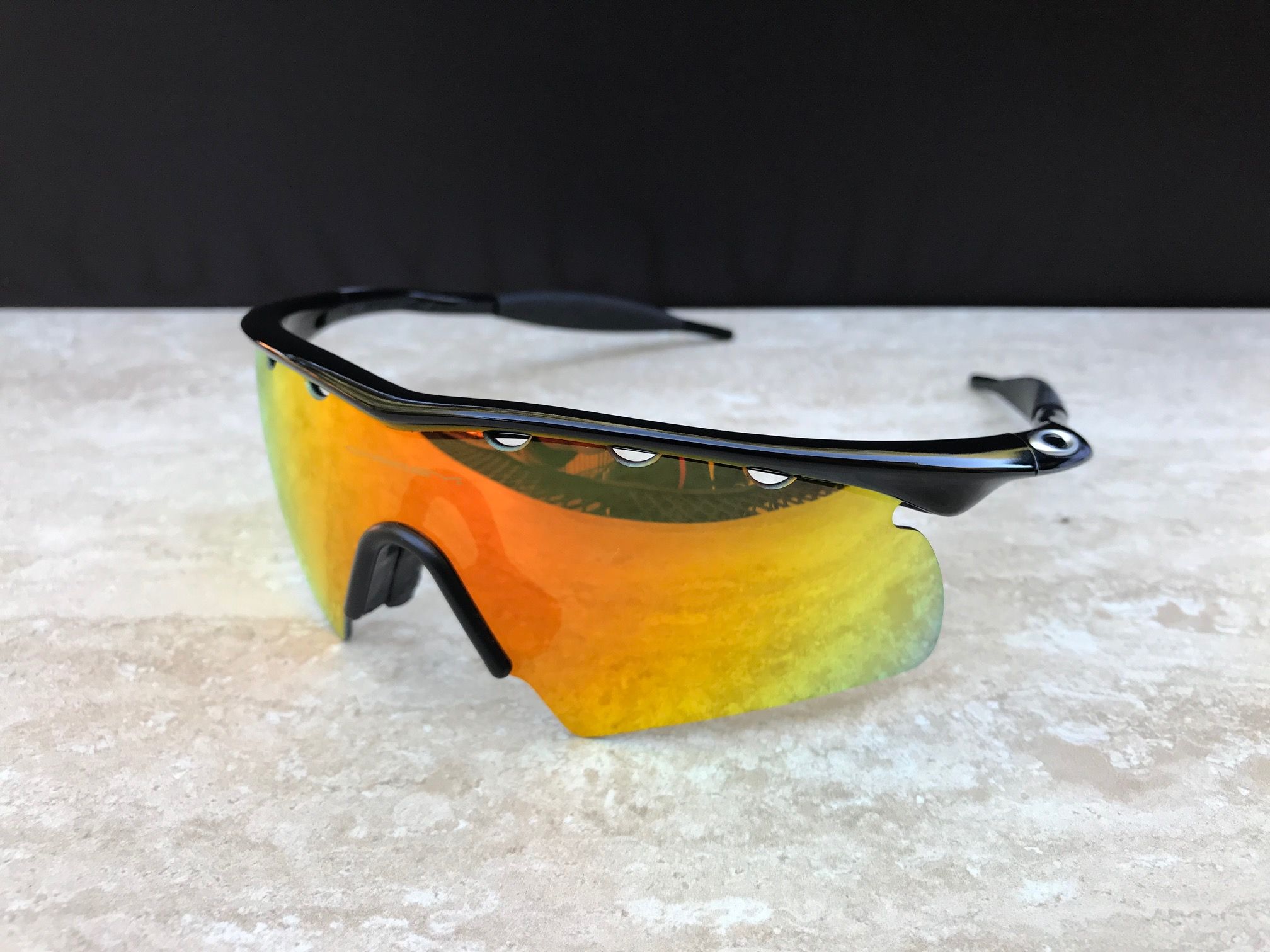M-Frame Polished Black w/Fire (Hybrid)