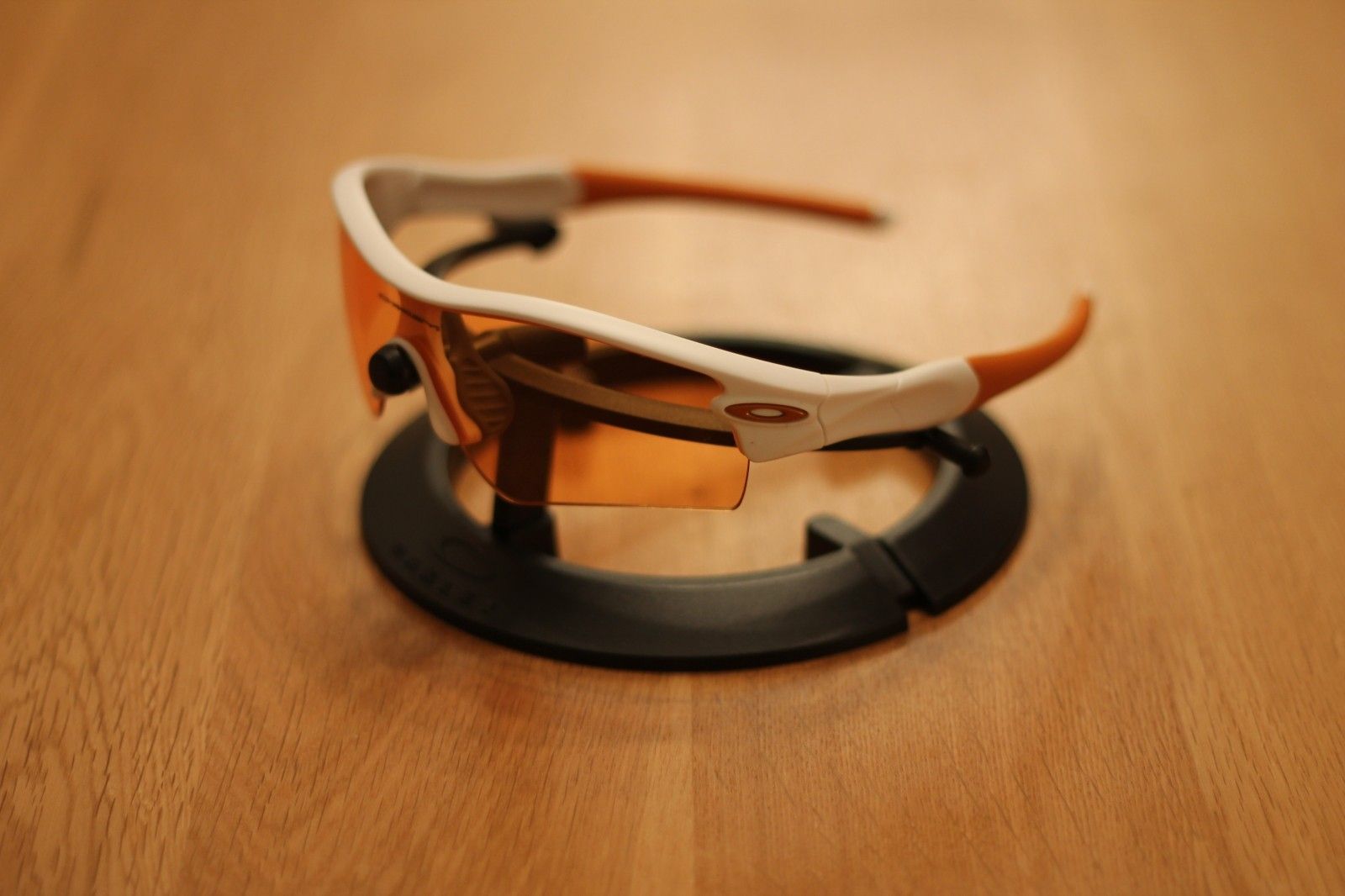 Matte White Straight Arm