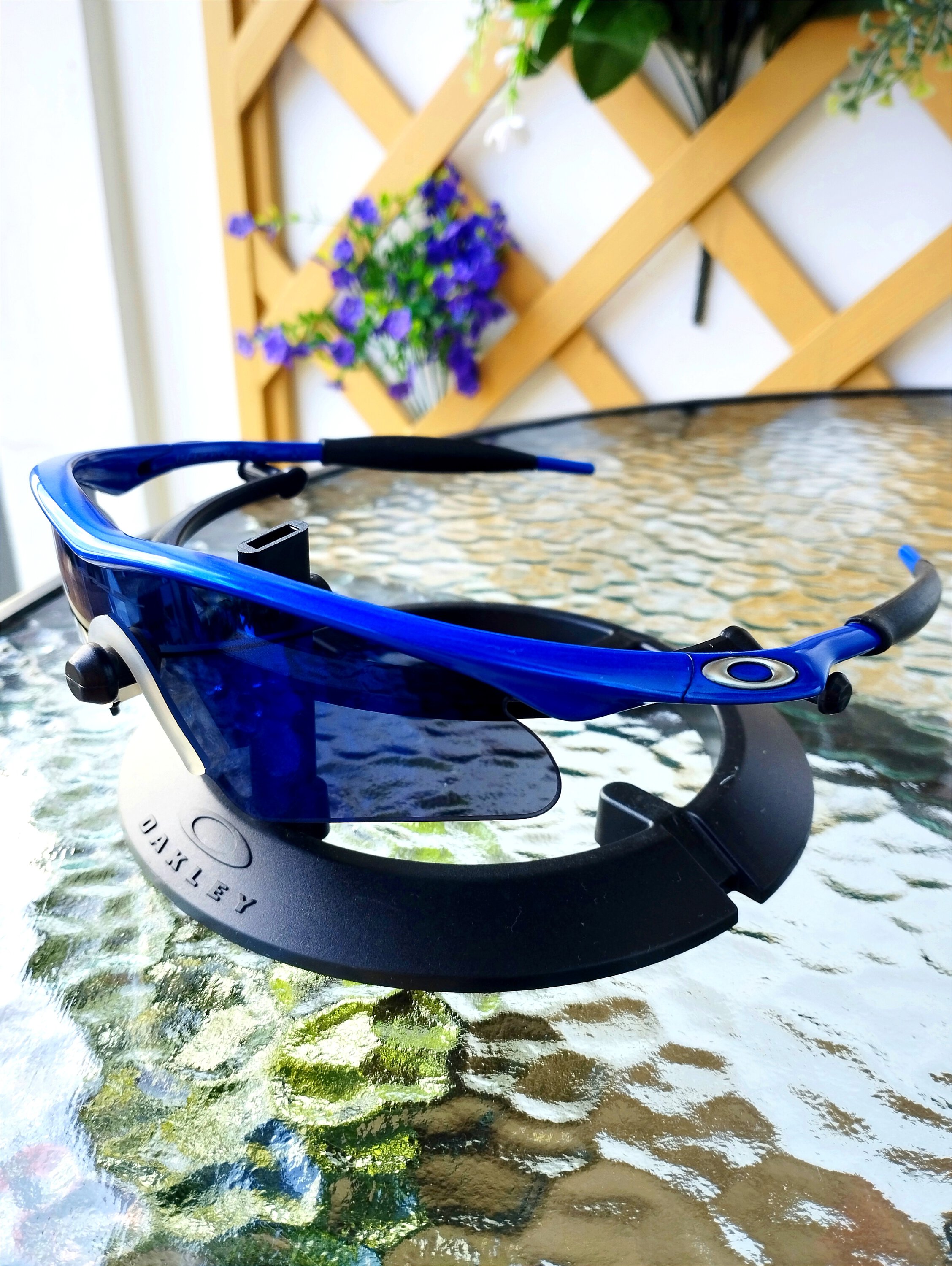 New M Frame New Blue/Hybrid Small/Ice Iridium