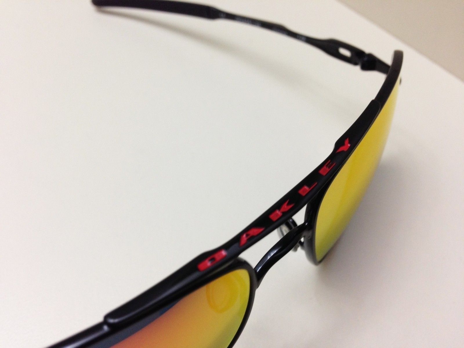 OAKLEY DEVIATION / POLISHED BLACK - RUBY IRIDIUM LENSES