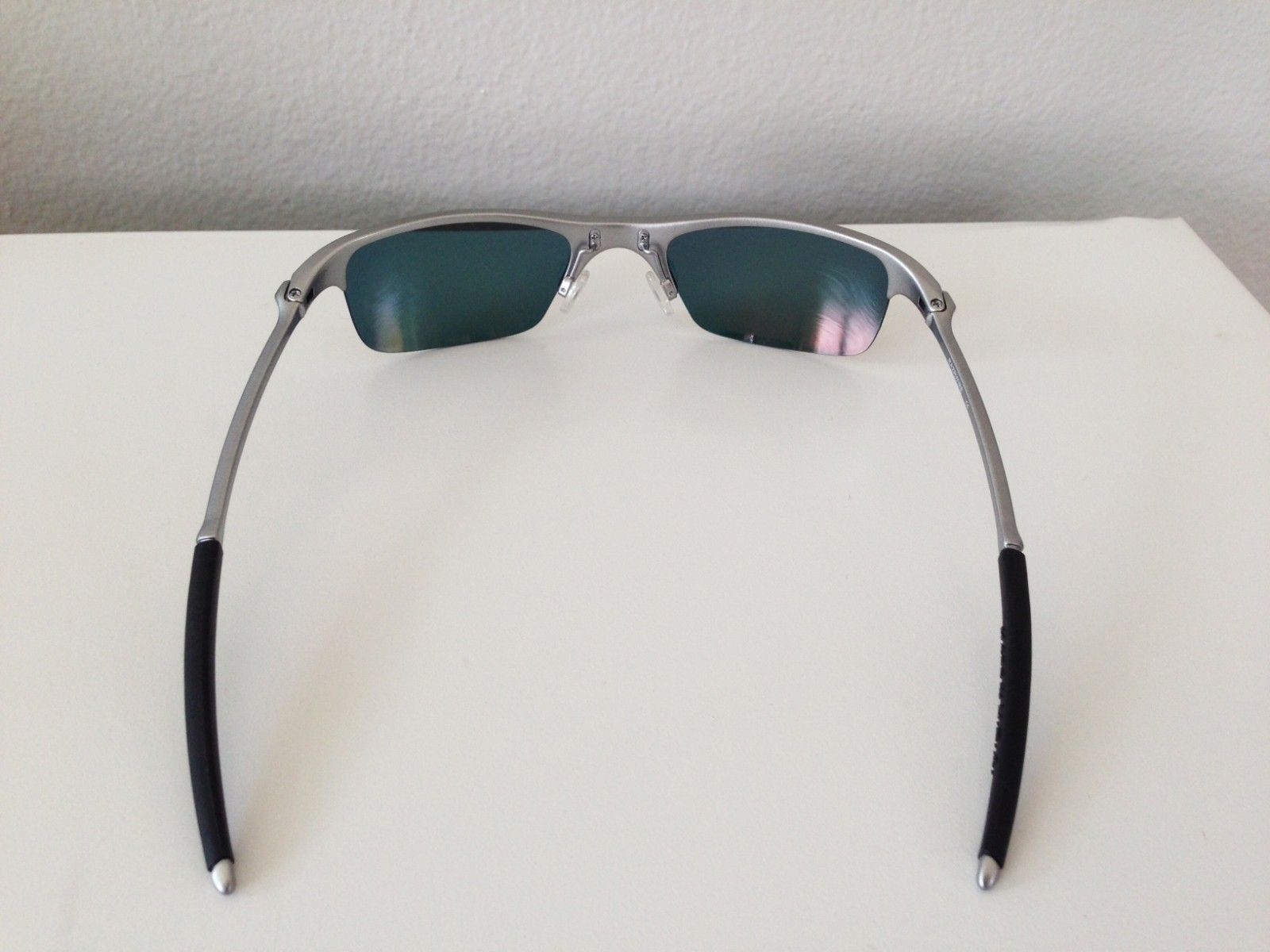 OAKLEY RAZRWIRE / MERCURY - FIRE / LIGHT GREY IRIDIUM LENSES - Rear View