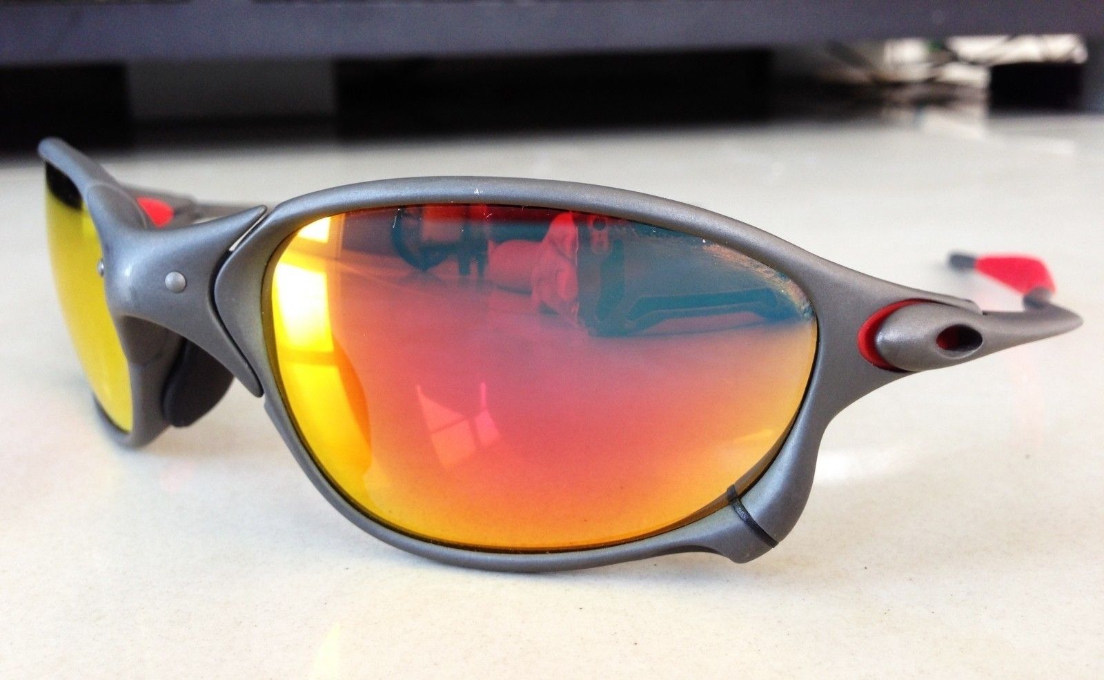 OAKLEY X-METAL XX / X-METAL - RUBY LENSES - Front/Right View