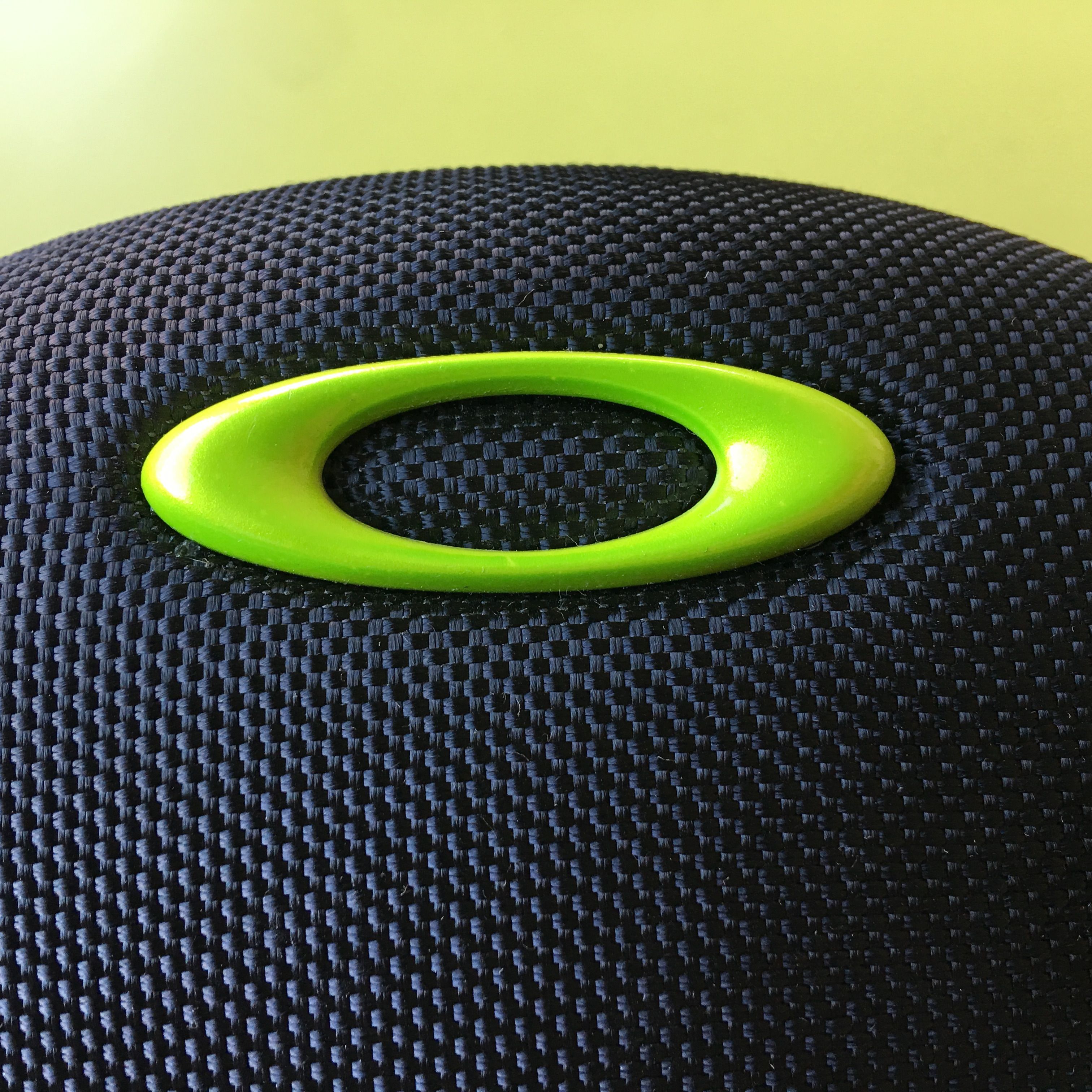 Pearl Lime Green Radar Vault