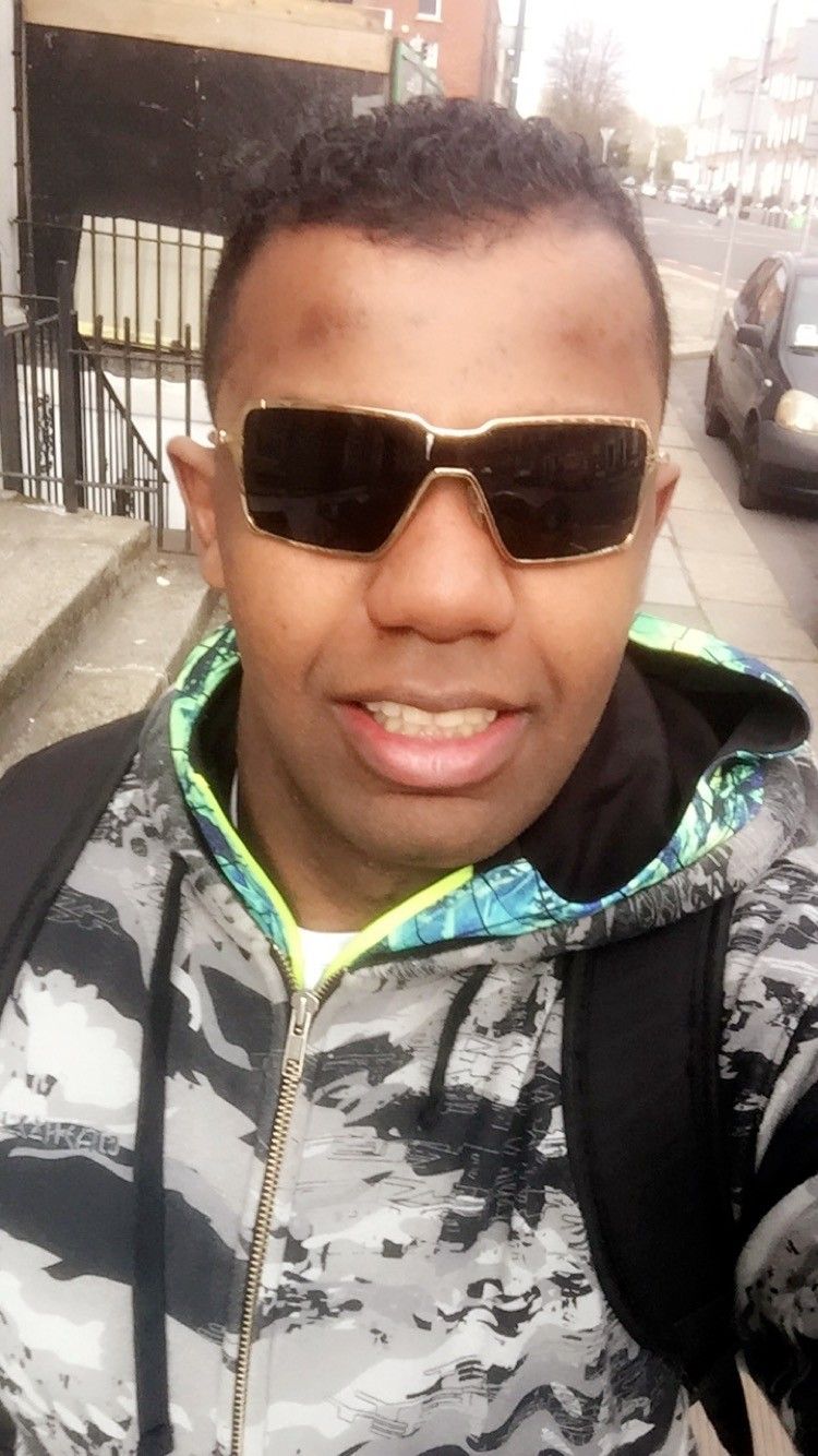 Probation Polished gold dark grey