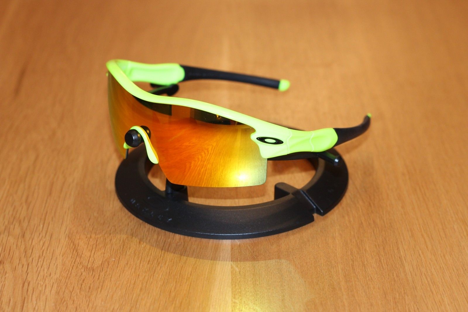 Retina Burn XL Straight Arm