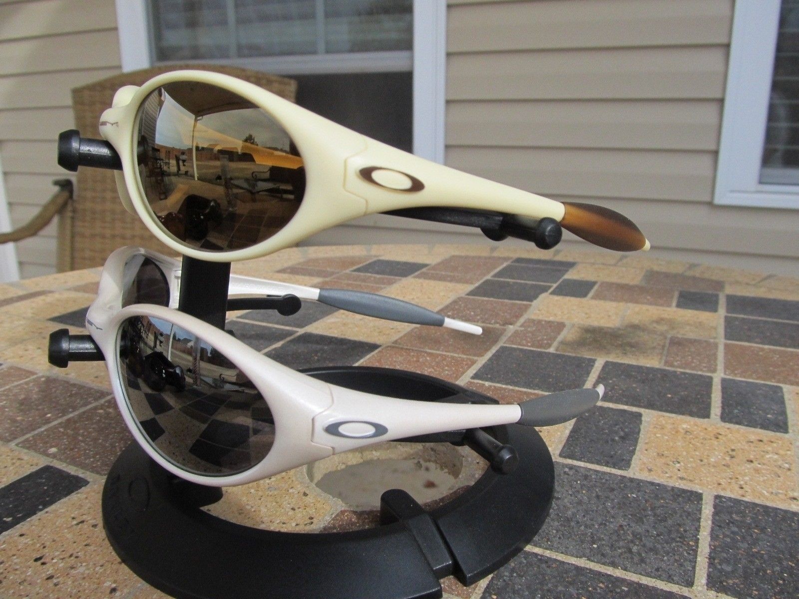 Side - Ivory/Straight, Pearl