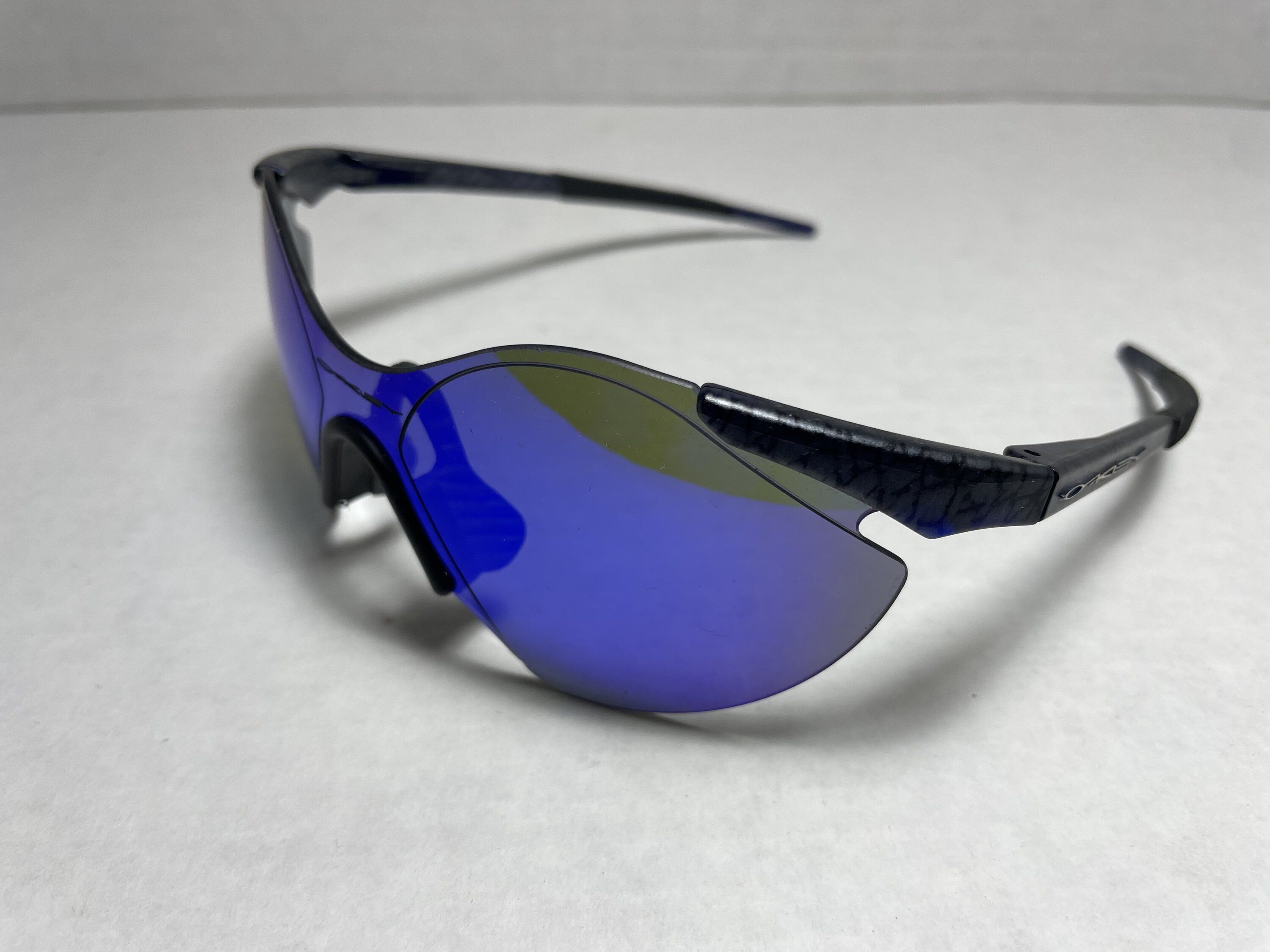 Zero 0.6 Cobalt : Blue iridium.jpeg